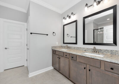 hays farm huntsville homes bathroom